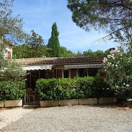 Location Villa Et Studios Roquebrune-sur Argens Zewnętrze zdjęcie