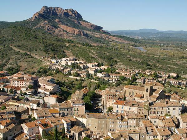 Location Villa Et Studios Roquebrune-sur Argens Zewnętrze zdjęcie