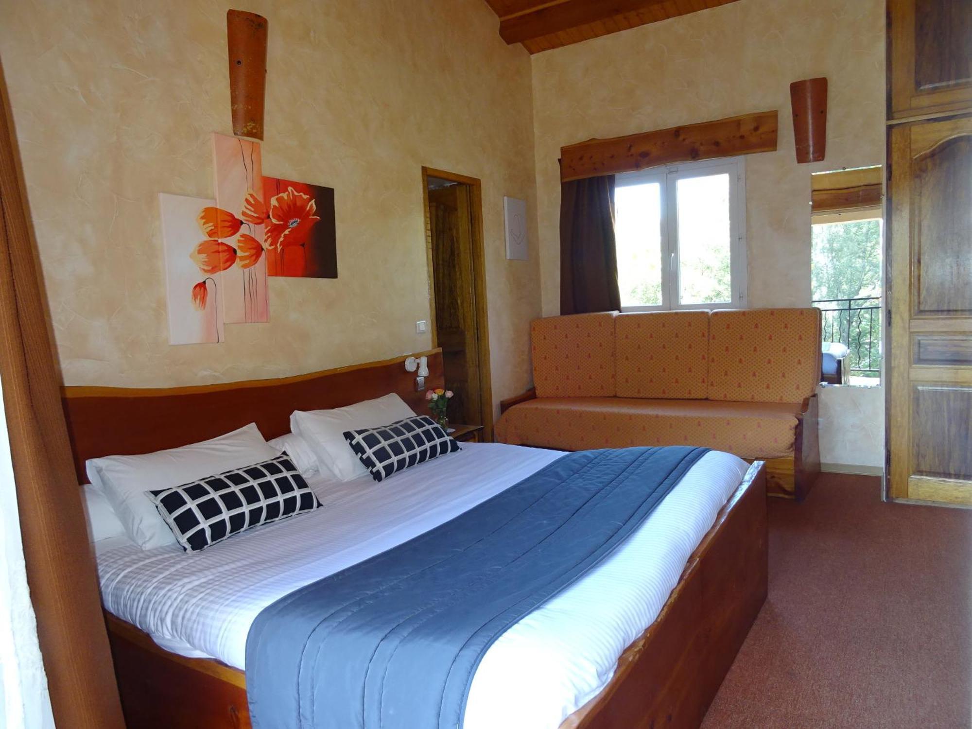 Location Villa Et Studios Roquebrune-sur Argens Zewnętrze zdjęcie
